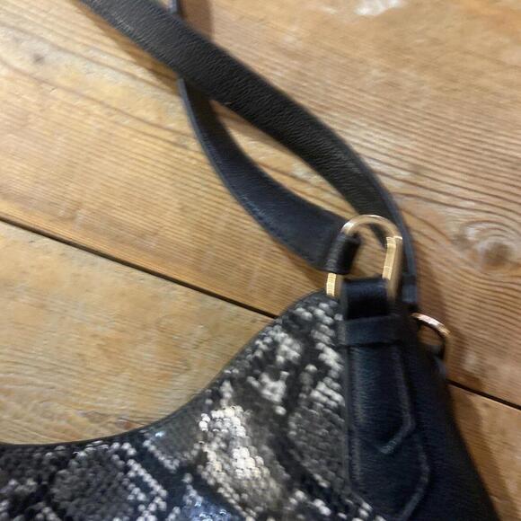 Women’s Black And Gray Shoulder Purse - Picture 3 of 5